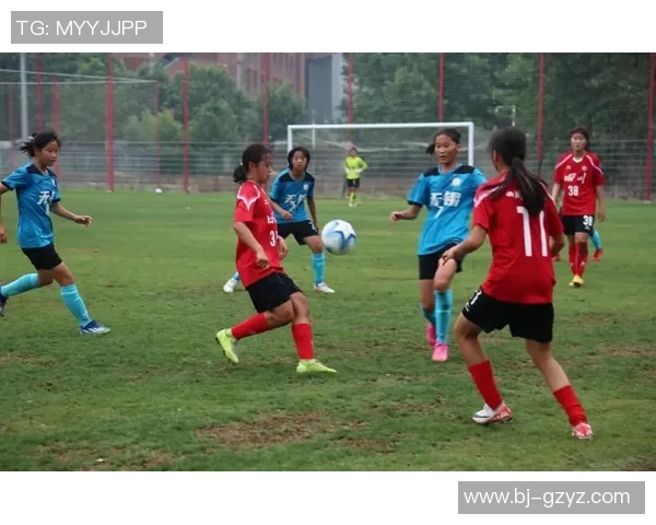 高考足球热潮下的青春梦想与拼搏精神探讨 高考足球热潮下的青春梦想与拼搏精神探讨